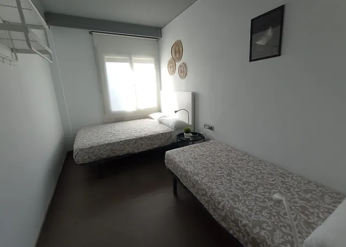 Plaza Universitat Private Hostel